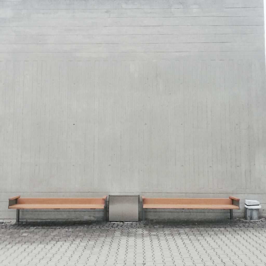 Bänke, 2×2, mit Beton oder Natur | Johannes Ulrich Gehrke